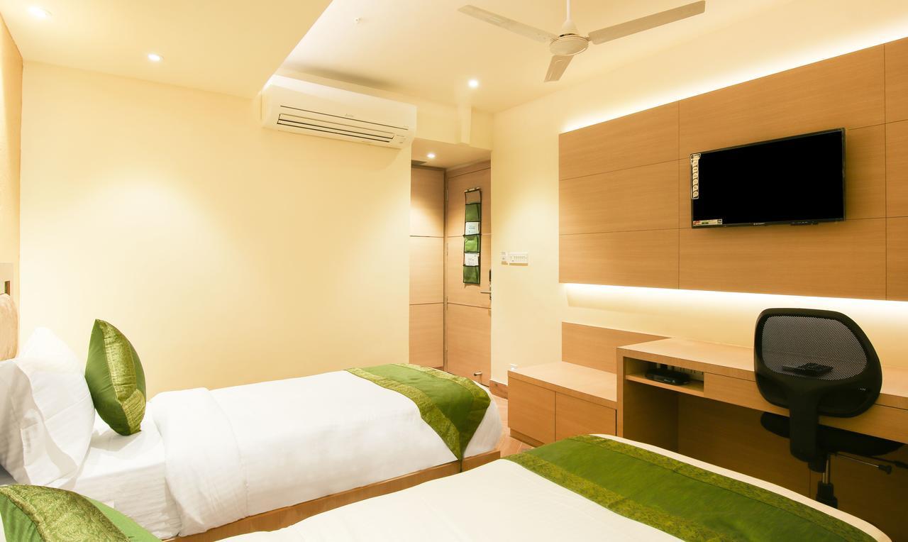 Treebo Trend Hoops Hotel Calcutta Buitenkant foto