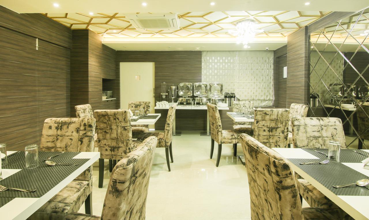 Treebo Trend Hoops Hotel Calcutta Buitenkant foto
