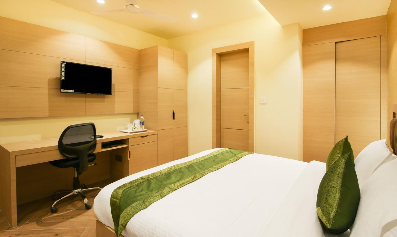Treebo Trend Hoops Hotel Calcutta Buitenkant foto