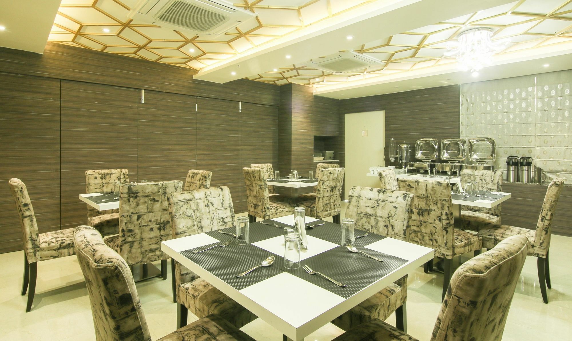 Treebo Trend Hoops Hotel Calcutta Buitenkant foto